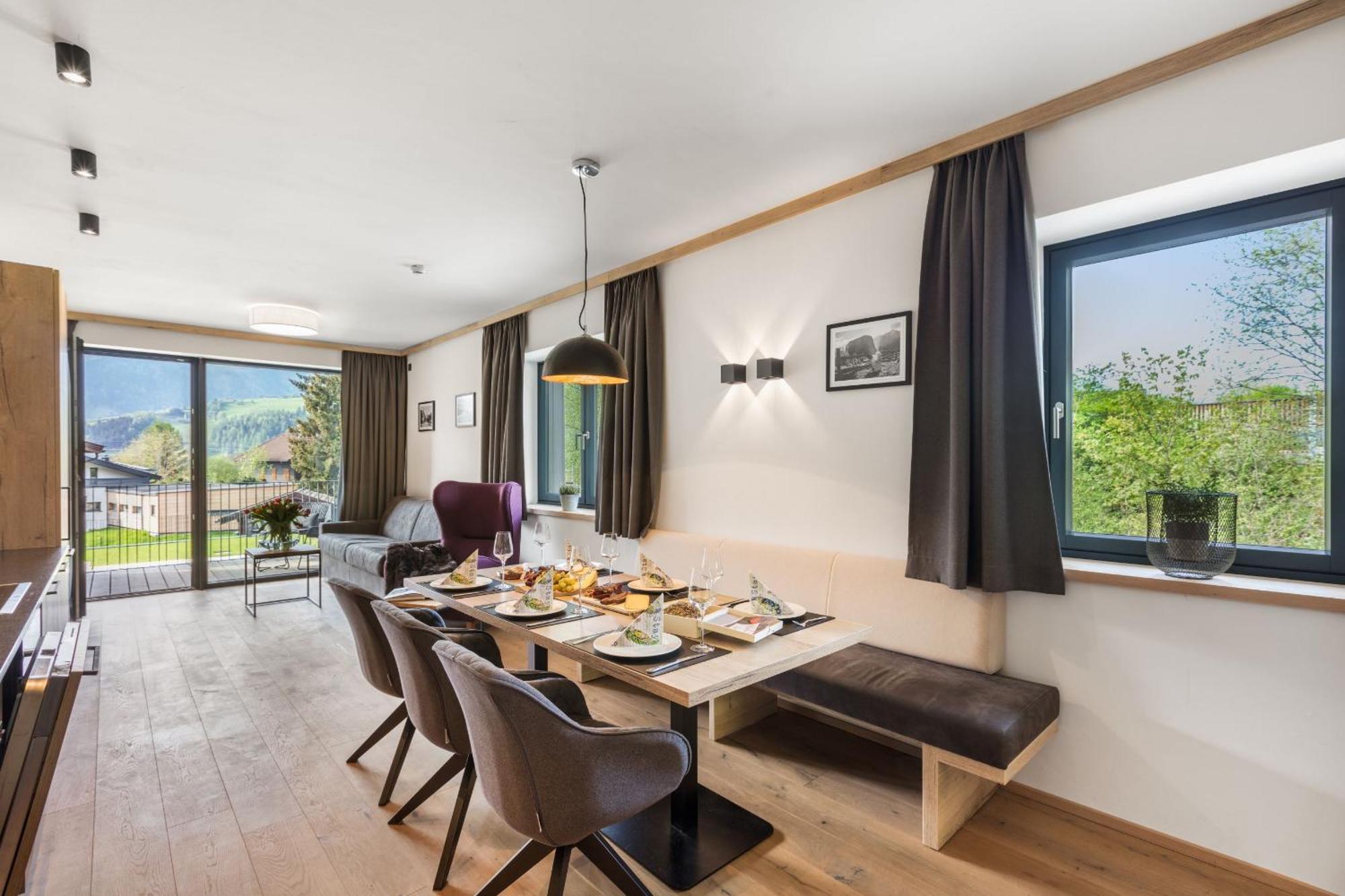 Emma Deluxe Aparthotel Ganzjaehrig Beheizter Aussenpool Piesendorf Luaran gambar