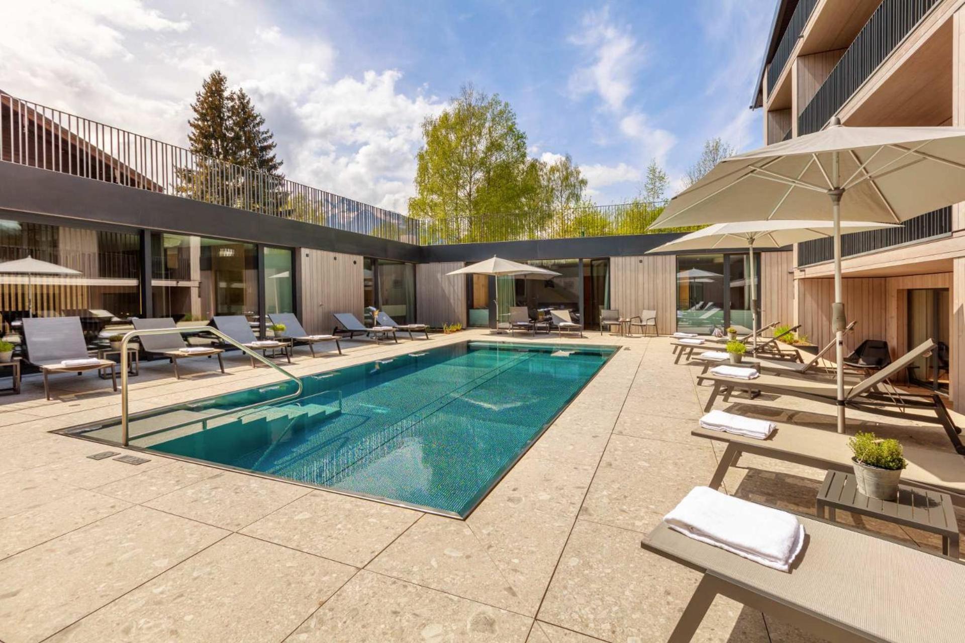 Emma Deluxe Aparthotel Ganzjaehrig Beheizter Aussenpool Piesendorf Bilik gambar