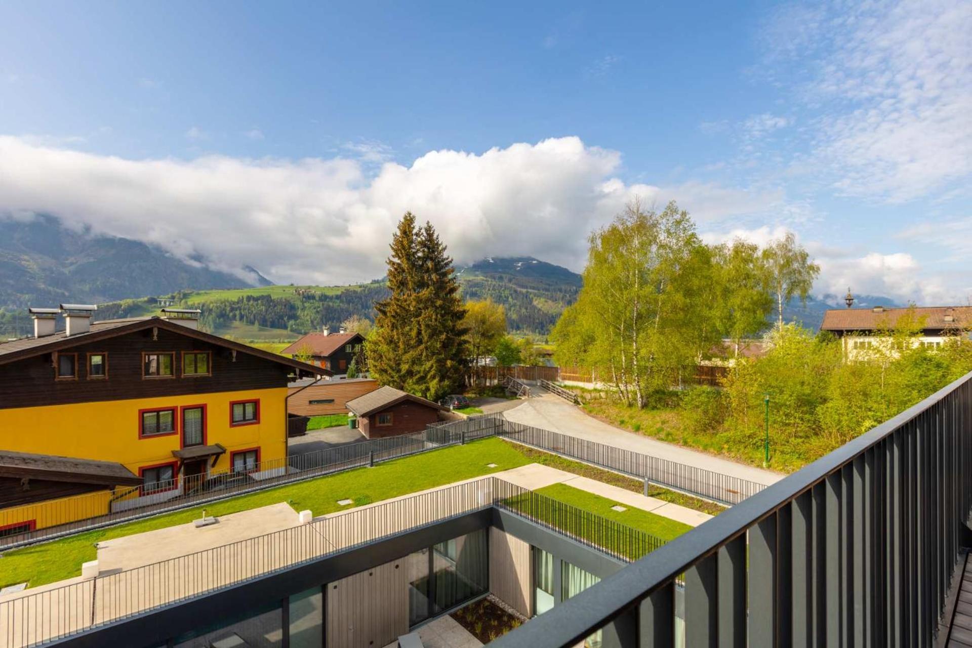 Emma Deluxe Aparthotel Ganzjaehrig Beheizter Aussenpool Piesendorf Bilik gambar